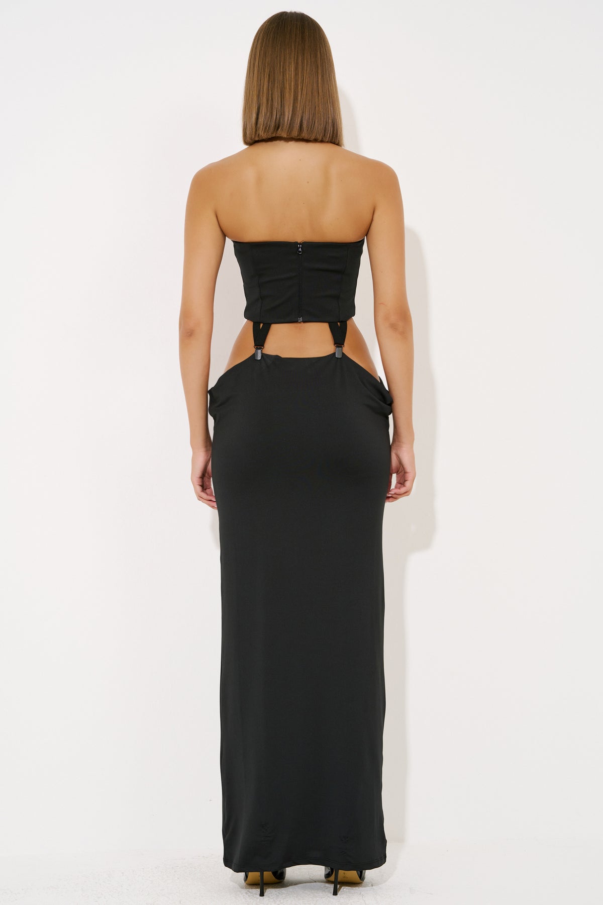 Straplez Cutout Detaylı Maxi Elbise