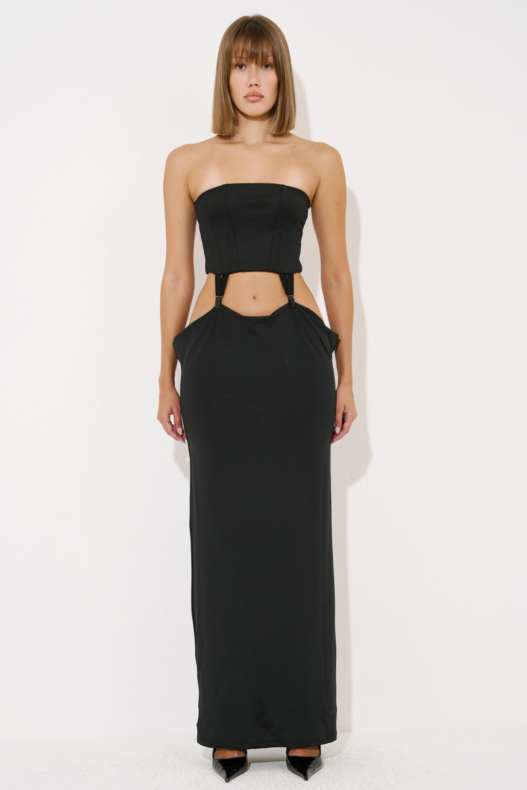 Straplez Cutout Detaylı Maxi Elbise