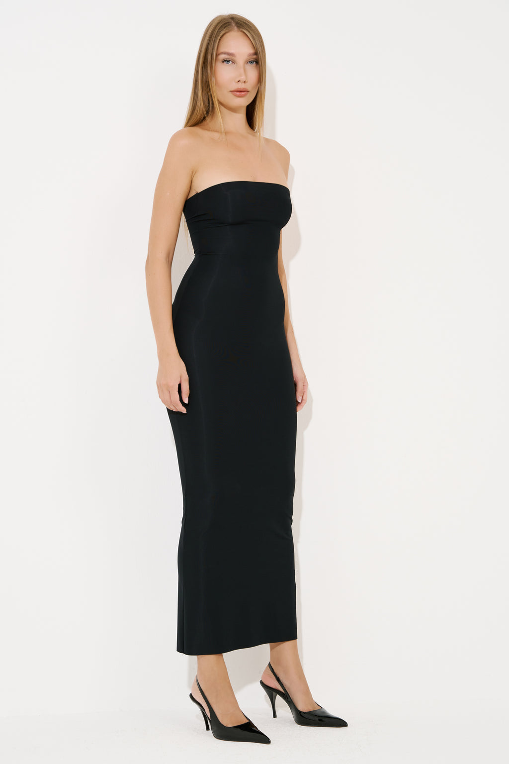 Straplez Kesim Uzun Astar Elbise - Black yan