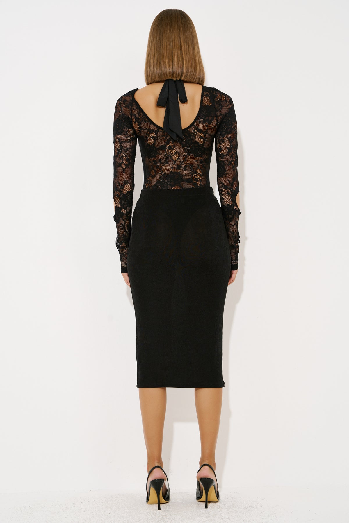 Boyundan Bağlamalı Dantel Bodysuit - Black arka