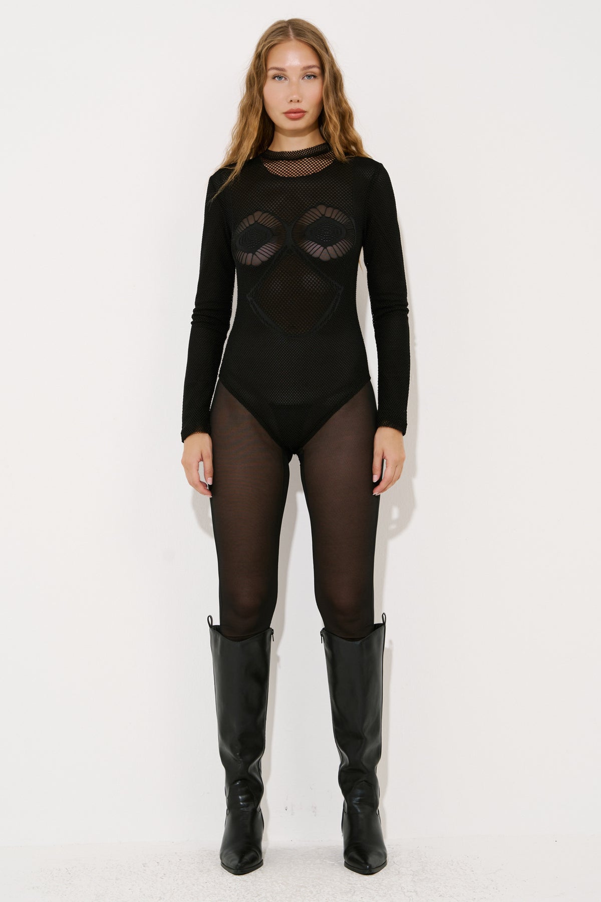 Çıt Çıtlı File Bodysuit - Black duruş