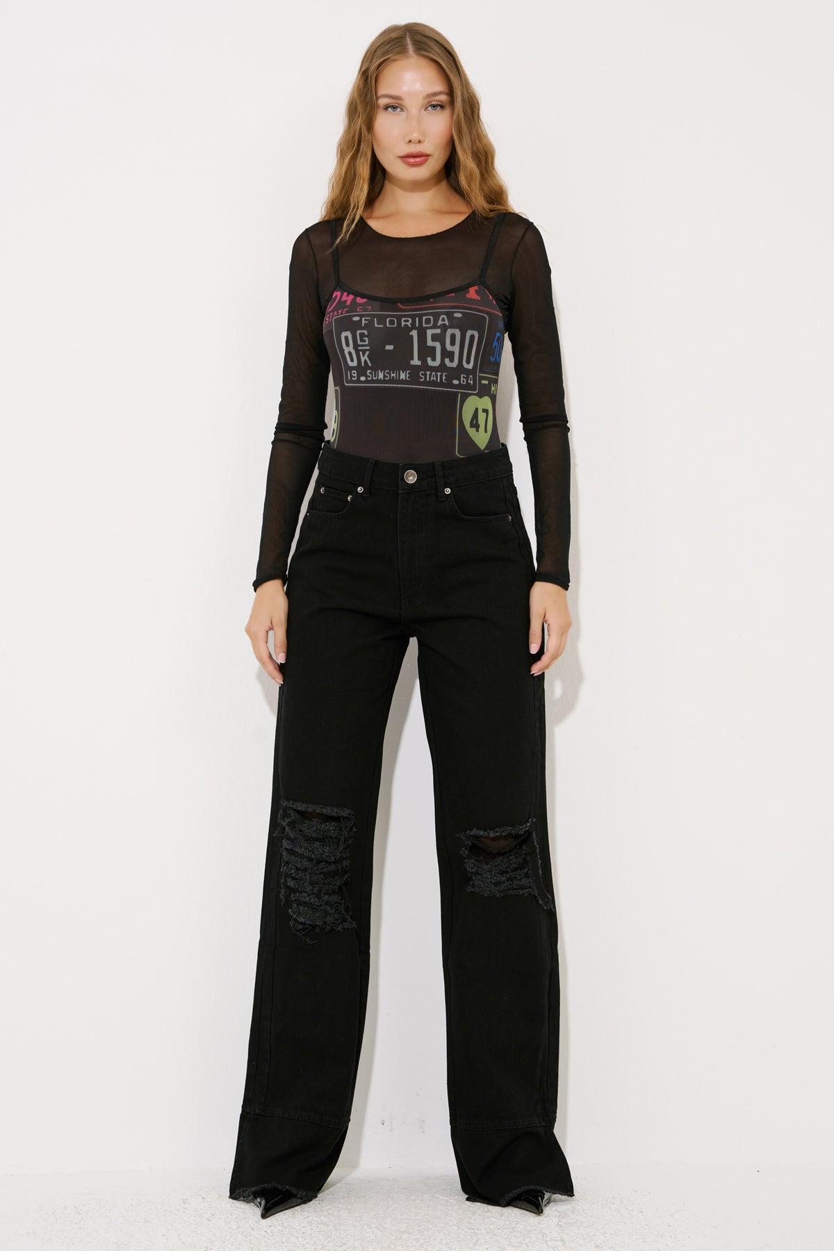Paçası Yırtmaç Detaylı Kot Pantolon - Black duruş
